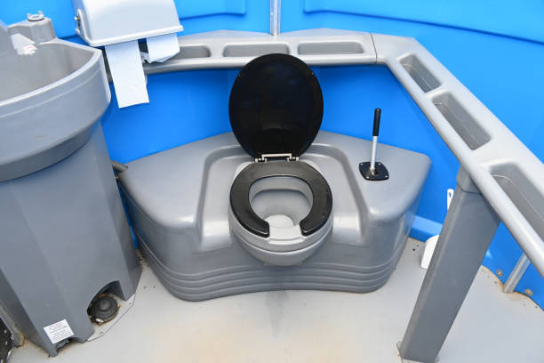 Portable Toilet Options We Offer in Harwich Port, MA